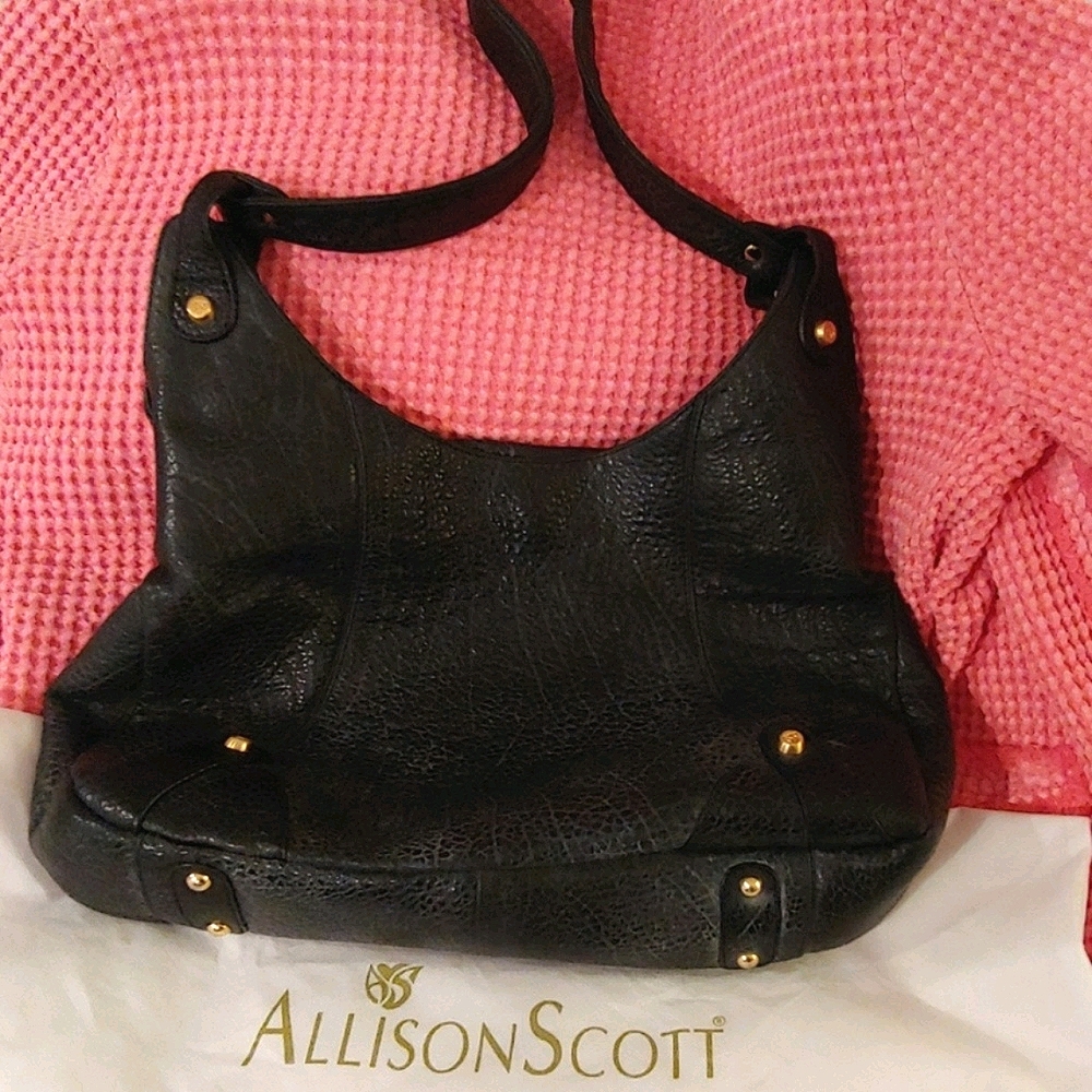 Allison Scott Shoulder Bag